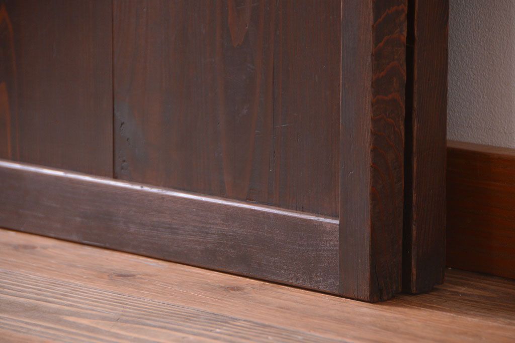 古民具・骨董　和のムード溢れる美しいアンティーク組子帯戸2枚セット