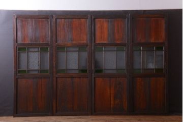 古民具・骨董　古い木が味わい深いガラス帯戸