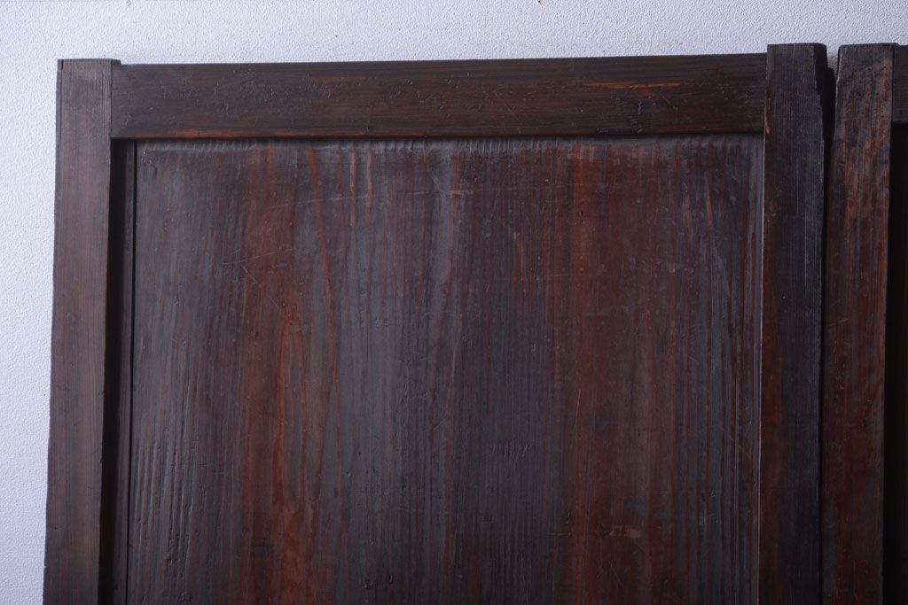 古民具・骨董　古い木が味わい深いガラス帯戸