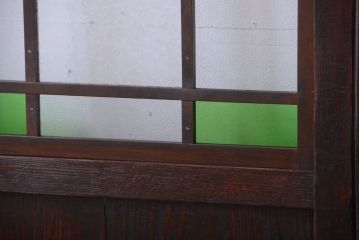 古民具・骨董　古い木が味わい深いガラス帯戸