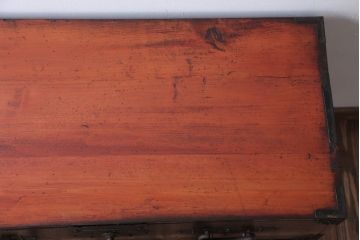 アンティーク家具　アンティーク　鉄脚付き!重厚な金具の時代箪笥ローボード(1)