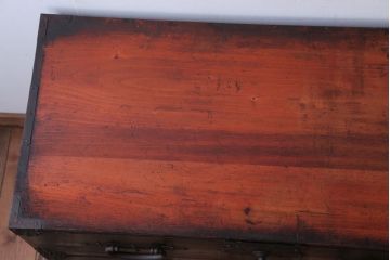 アンティーク家具　アンティーク　鉄脚付き!重厚な金具の時代箪笥ローボード(2)