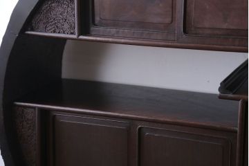 アンティーク家具　古民具・骨董　意匠を凝らした円型茶棚(飾り棚)