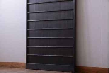 古民具・骨董　横桟が味わい深いアンティーク舞良戸