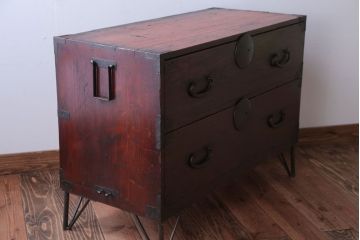 アンティーク家具　アンティーク　鉄脚付き時代箪笥ローボード(2)
