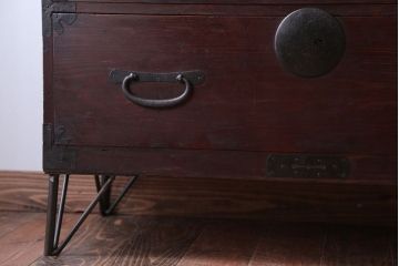 アンティーク家具　アンティーク　鉄脚付き時代箪笥ローボード(2)