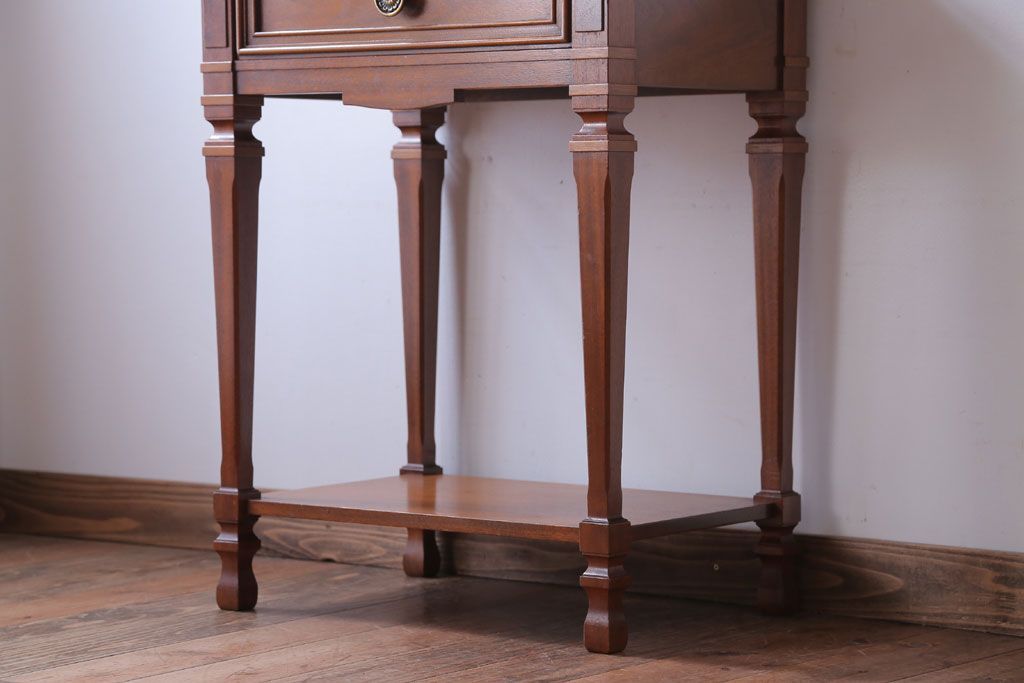 ドレクセルヘリテイジJAPAN　FRANCESCA(フランチェスカ)　594-600　電話台(定価約22万円)