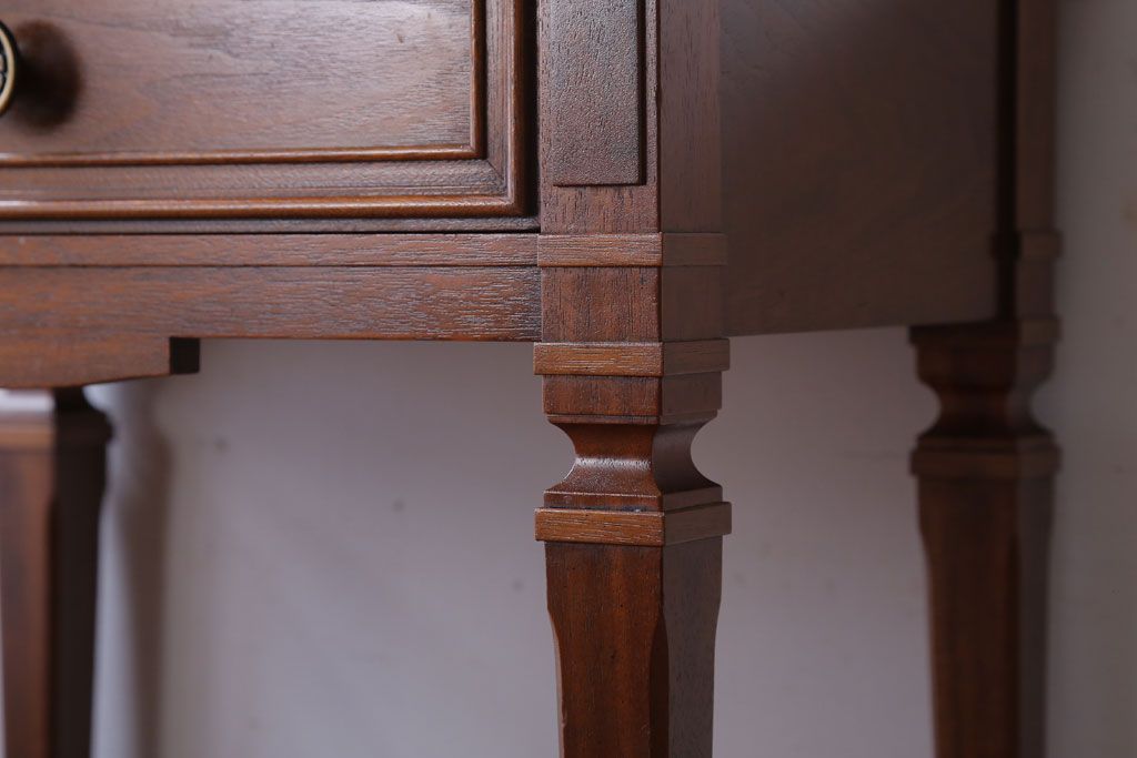 ドレクセルヘリテイジJAPAN　FRANCESCA(フランチェスカ)　594-600　電話台(定価約22万円)