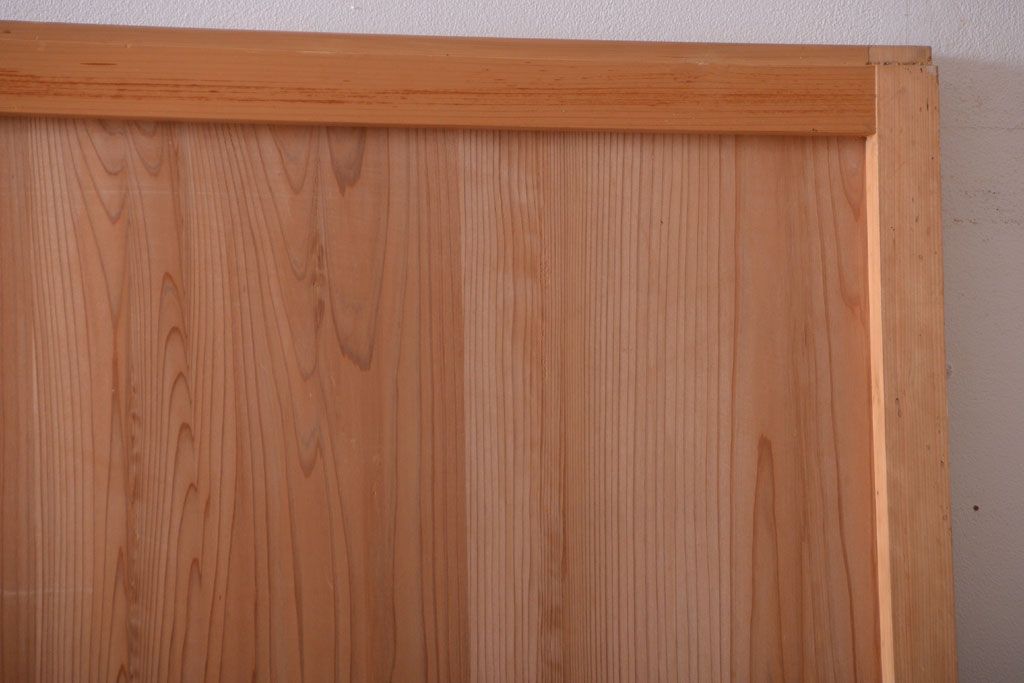 アンティーク　ナチュラルな古い木味のシンプルな板戸2枚セット