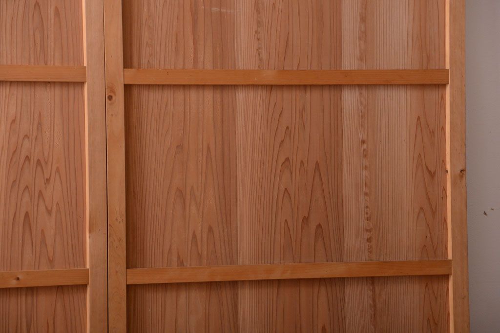 アンティーク　ナチュラルな古い木味のシンプルな板戸2枚セット