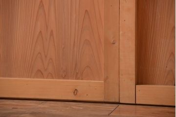 アンティーク　ナチュラルな古い木味のシンプルな板戸2枚セット