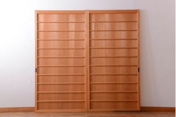 アンティーク　ナチュラルな古い木味のシンプルな舞良戸2枚セット