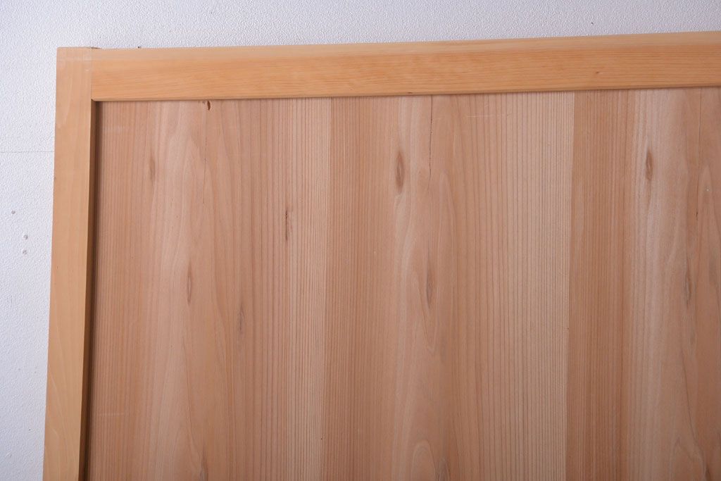 アンティーク　ナチュラルな古い木味のシンプルな板戸3枚セット