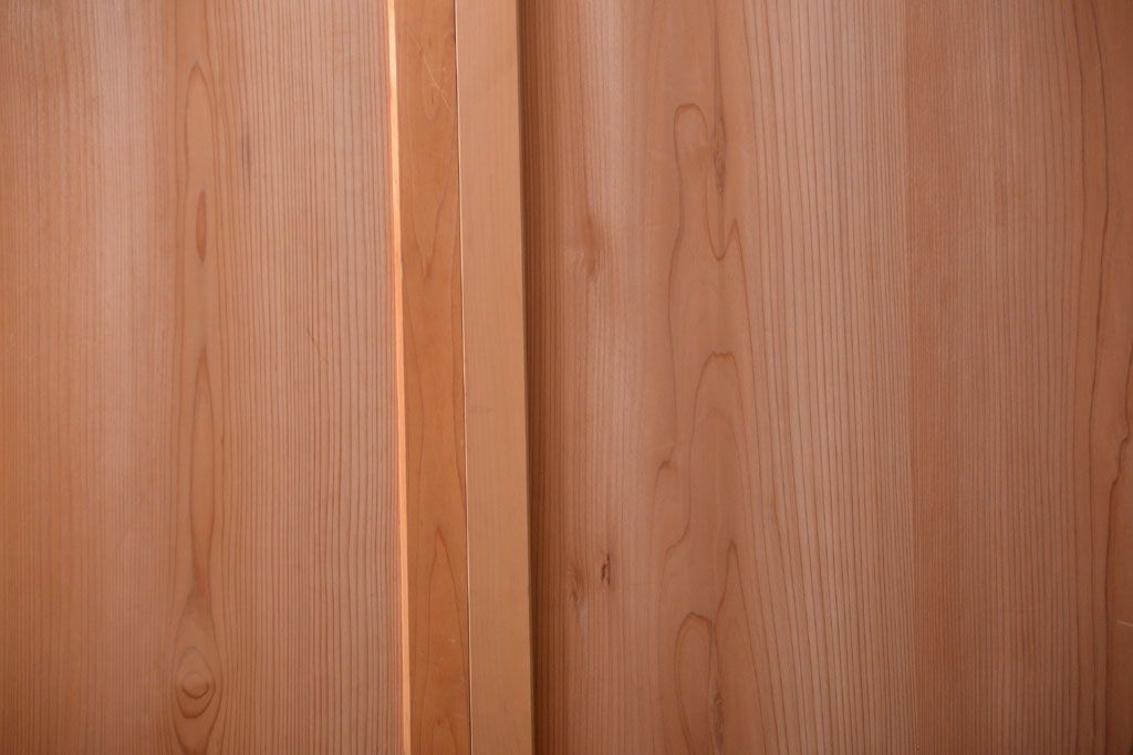 アンティーク　ナチュラルな古い木味のシンプルな板戸3枚セット