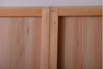 アンティーク　ナチュラルな古い木味のシンプルな板戸3枚セット