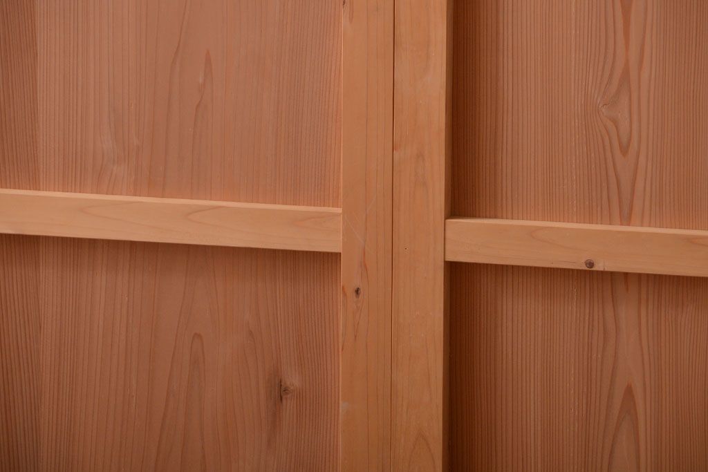 アンティーク　ナチュラルな古い木味のシンプルな板戸3枚セット