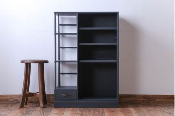 アンティーク家具　アンティーク　シックでおしゃれなペイント収納棚
