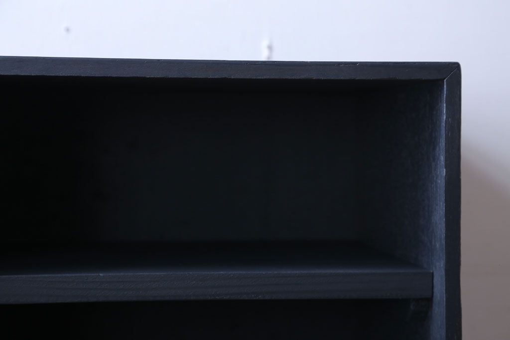 アンティーク家具　アンティーク　シックでおしゃれなペイント収納棚