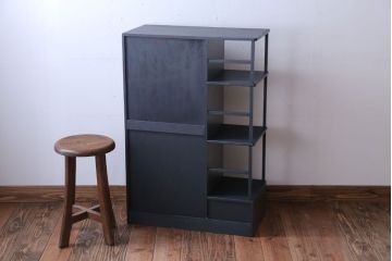 アンティーク家具　アンティーク　シックでおしゃれなペイント収納棚