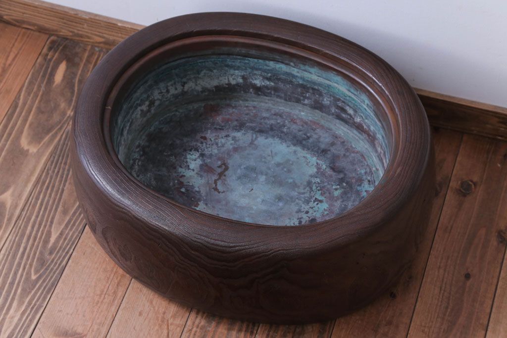 アンティーク雑貨　和製アンティーク　楕円のくり貫き火鉢