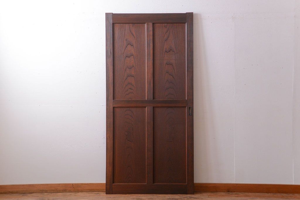 古民具・骨董　重厚な太い框の高級アンティーク板戸