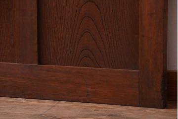 古民具・骨董　重厚な太い框の高級アンティーク板戸