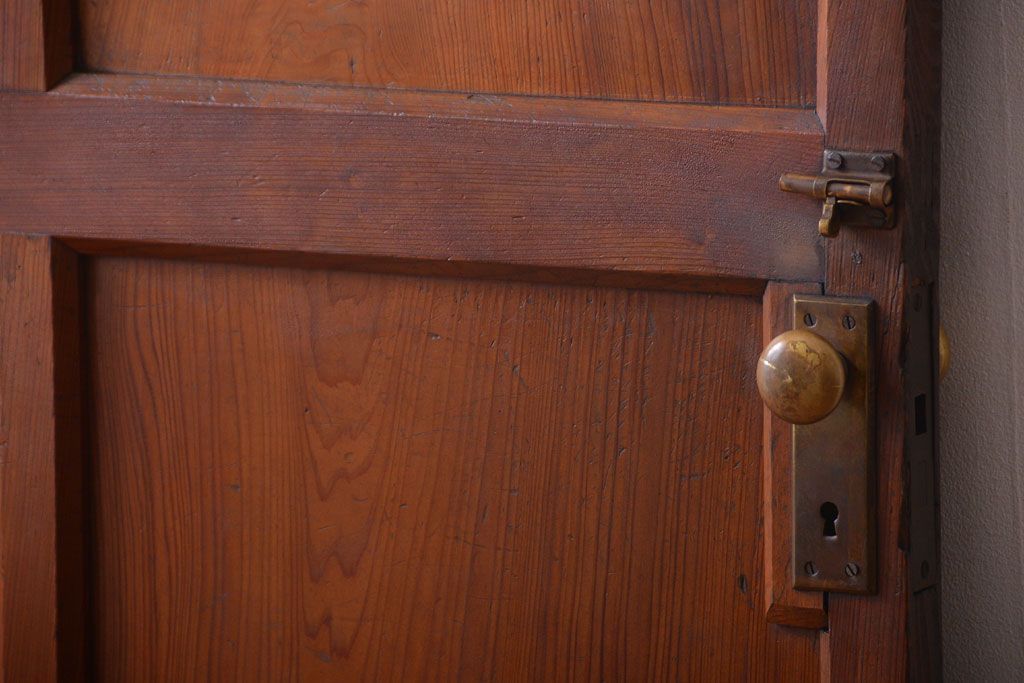 アンティーク　総檜材!上品な古い木のドア