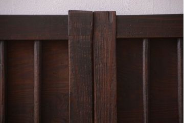 古民具・骨董　縦桟が味わい深いアンティーク格子板戸(窓)(2)