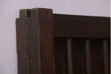 古民具・骨董　縦桟が味わい深いアンティーク格子板戸(窓)(2)