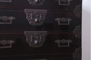 アンティーク家具　古民具・骨董　六丁引きの上手物!総桐材の重ね庄内箪笥(桐箪笥、桐たんす)