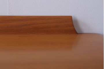 中古　キツツキマーク　飛騨産業　SG-390WP　デスク　C4色(定価約16万円)