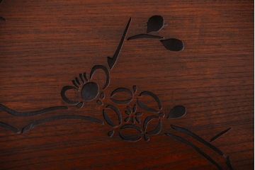 古民具・骨董　最高級品!漆が美しい欅一枚板の欄間(1)