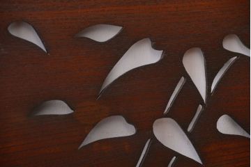 古民具・骨董　最高級品!漆が美しい欅一枚板の欄間(2)