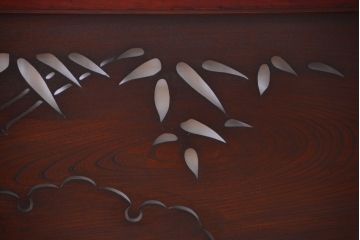 古民具・骨董　最高級品!漆が美しい欅一枚板の欄間(3)