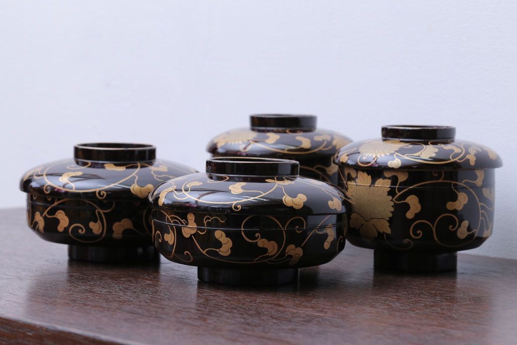 アンティーク雑貨　アンティーク　古い蒔絵の木製蓋付き椀4客