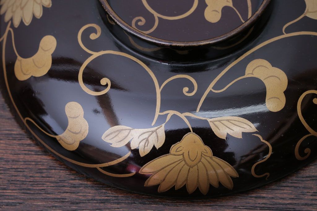 アンティーク雑貨　アンティーク　古い蒔絵の木製蓋付き椀4客