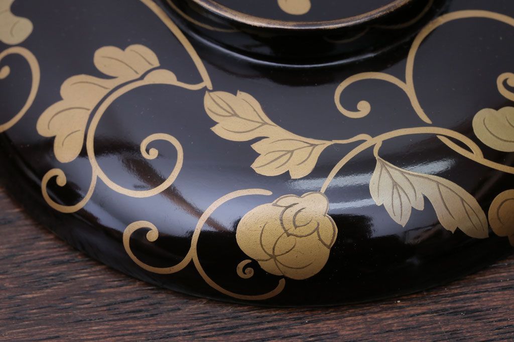 アンティーク雑貨　アンティーク　古い蒔絵の木製蓋付き椀4客