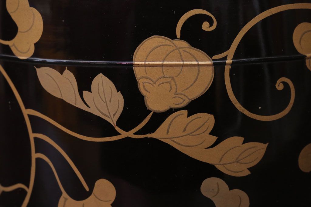 アンティーク雑貨　アンティーク　古い蒔絵の木製蓋付き椀4客