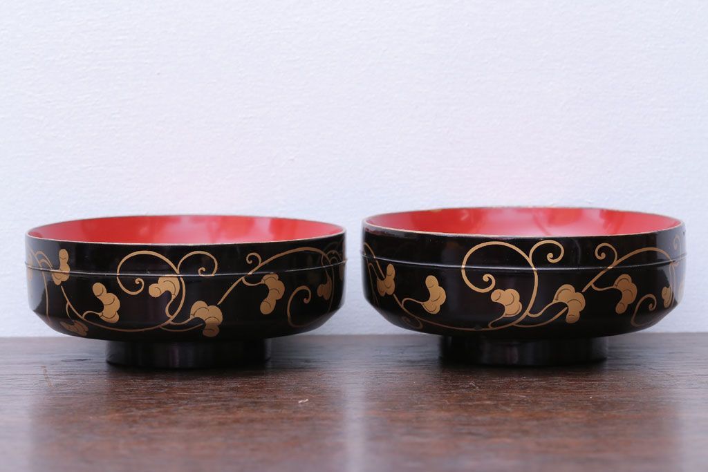 アンティーク雑貨　アンティーク　古い蒔絵の木製蓋付き椀4客