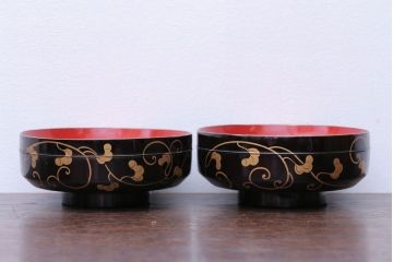 アンティーク雑貨　アンティーク　古い蒔絵の木製蓋付き椀4客