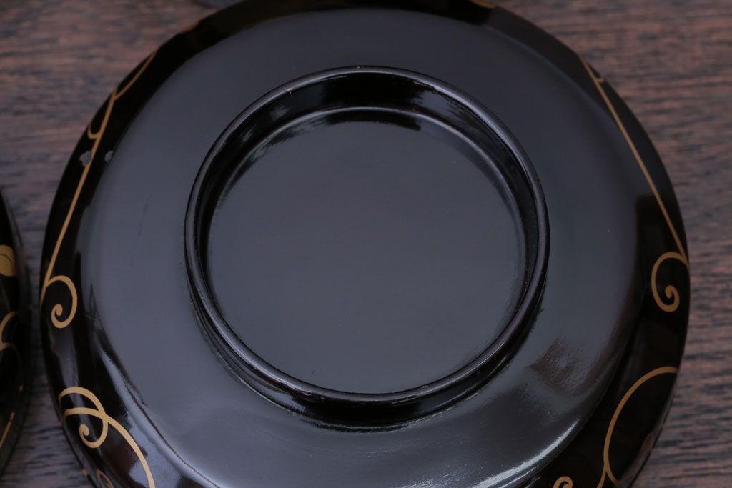 アンティーク雑貨　アンティーク　古い蒔絵の木製蓋付き椀4客