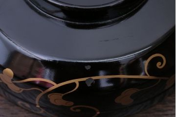 アンティーク雑貨　アンティーク　古い蒔絵の木製蓋付き椀4客