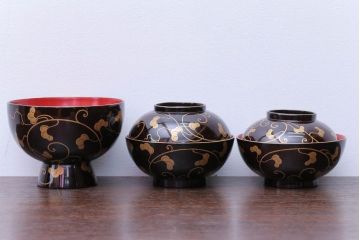 アンティーク雑貨　アンティーク　古い蒔絵の木製椀3客