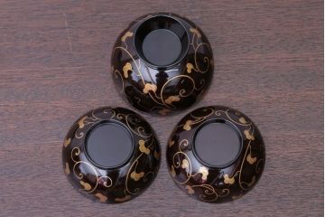 アンティーク雑貨　アンティーク　古い蒔絵の木製椀3客