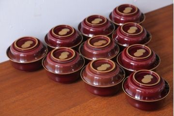 アンティーク雑貨　アンティーク　古い蒔絵の木製蓋付き椀10客