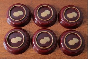 アンティーク雑貨　アンティーク　古い蒔絵の木製蓋付き椀10客