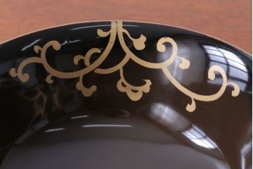 アンティーク雑貨　アンティーク　古い蒔絵の木製蓋付き椀10客