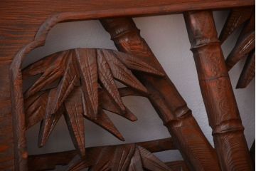 和製アンティーク　立体感のある彫刻が美しい松竹梅の高級欄間2枚セット