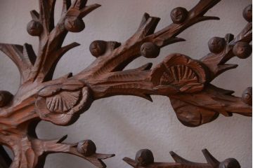 和製アンティーク　立体感のある彫刻が美しい松竹梅の高級欄間2枚セット