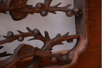 和製アンティーク　立体感のある彫刻が美しい松竹梅の高級欄間2枚セット